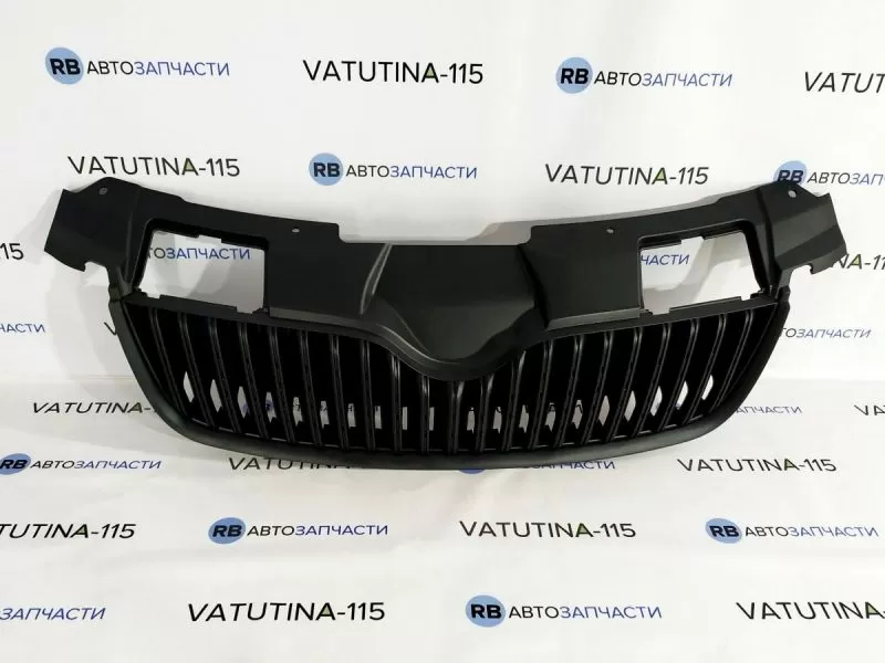 5J08536689B9 Решітка радіатора
