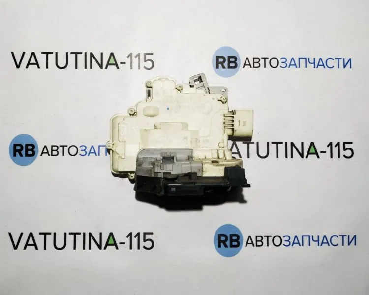 3C4839016A Замок задн. двері R