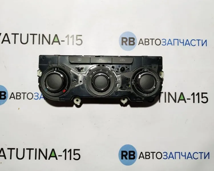 3T0820047R Блок управління кліматом