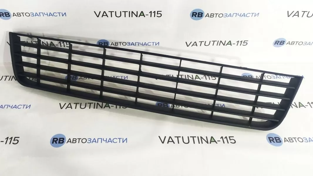 FP7402995 Решітка бампера центр. -GTI