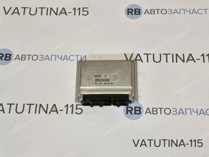 8D0907557T Блок управління двигуном