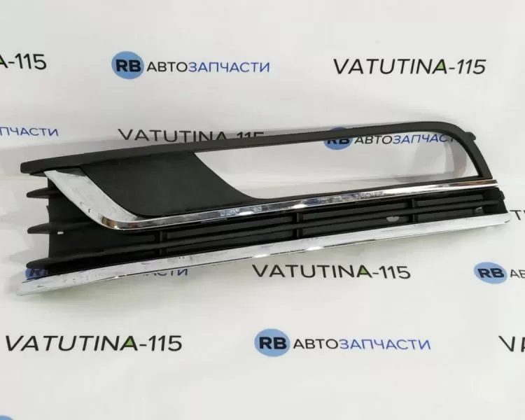 KH9547992 Решітка бампера L + 2 хром. молдинга - 3AA854661A9B9