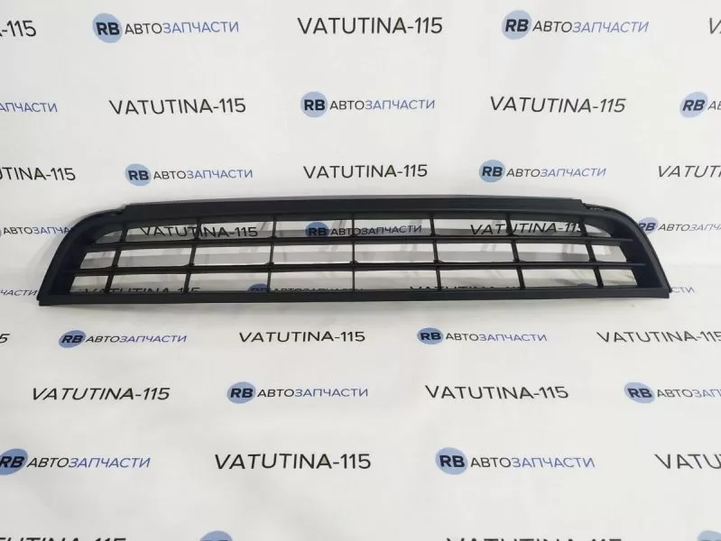 FP7430910 Решітка бампера центр. (чорн.) - 5C68536779B9
