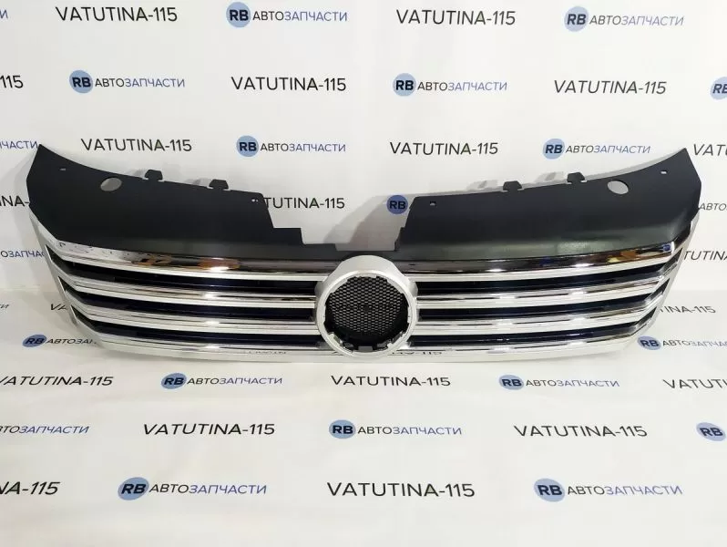 FP7423990 Решетка радиатора
