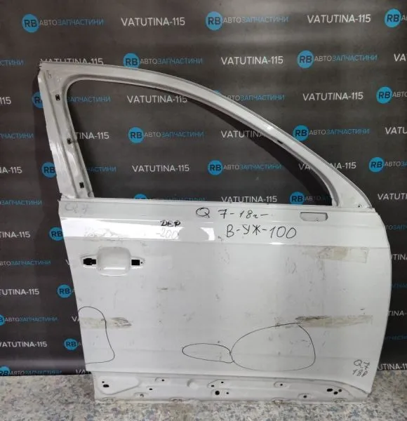 4M0831052F-DEF Двері передні R (дефект)