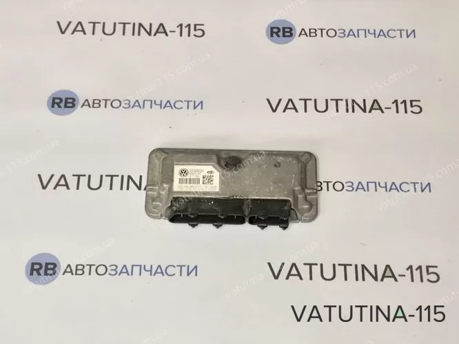 03C906024 Блок управління двигуном