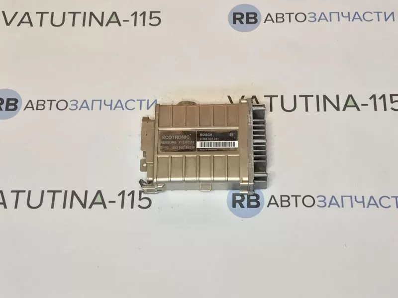 893907383B Блок управління двигуном