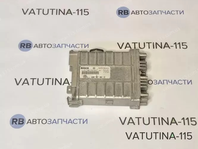 8A0907404CC Блок управління двигуном