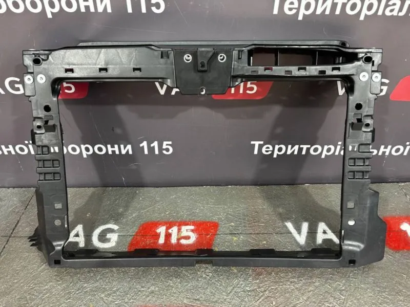 950304-1 Панель передняя - 5C6805588B