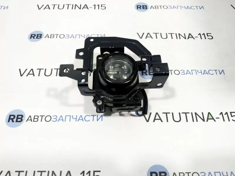 4805H1-E Противотуманная фара L +решетка СПЕЦЦЕНА