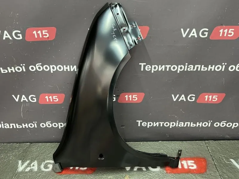 450511310 Крыло R