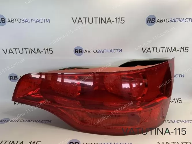 8R0945094A-BU Ліхтар задній R LED