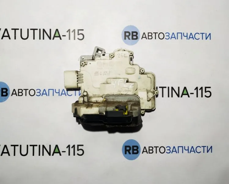 4F0839015A Замок задн. двері L