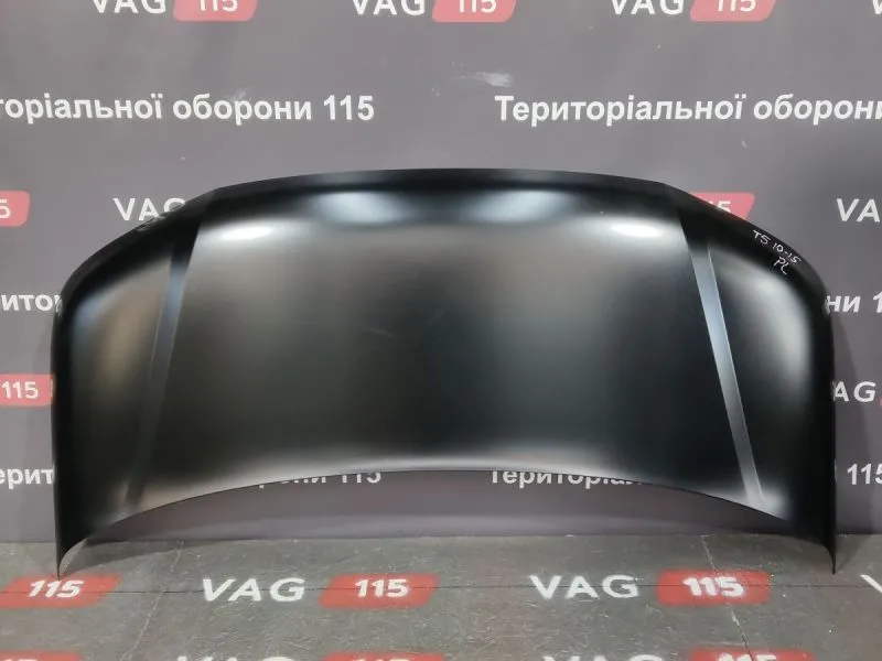 956903 Капот - 7E0823033D/F