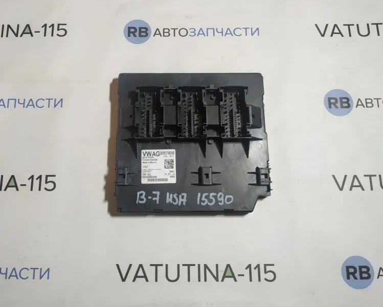 5K0937085AB Блок комфорту