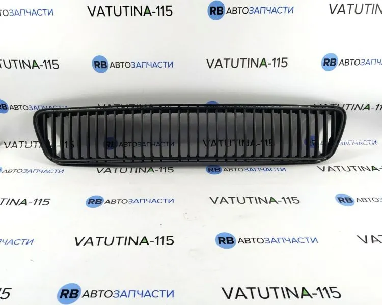 6Y0853677DB41 Решітка бампера центр.
