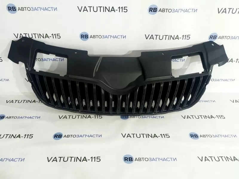 5J0853668A9B9 Решітка радіатора під хром