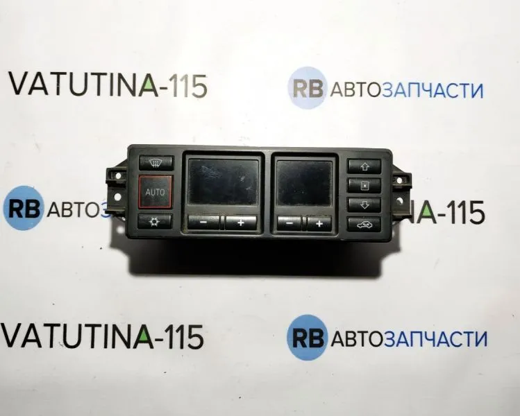 8L0820043D Блок управления климатом