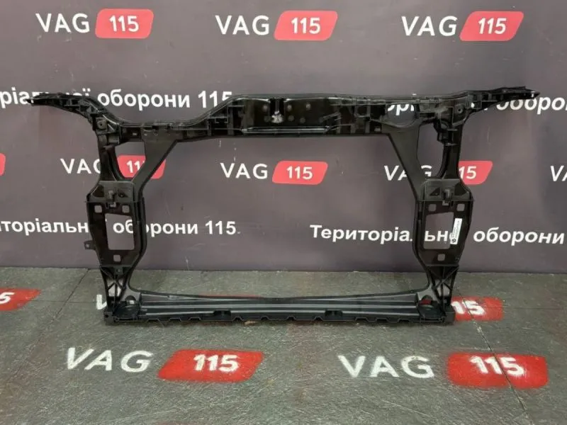 FP1212200 Панель передн. - 8R0805594C/D