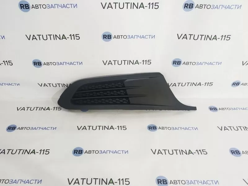 FP7430914 Решітка бампера без тум. R