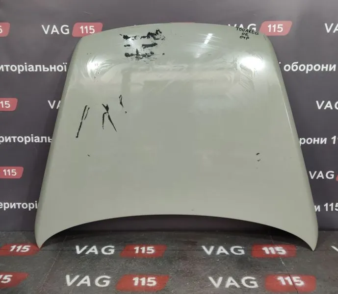7L6823031D Капот