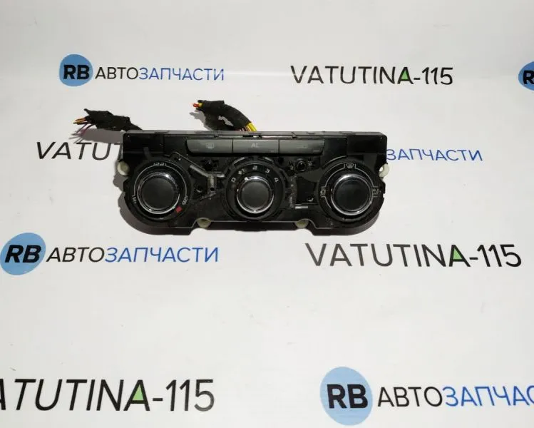 3T0820047H Блок управління кліматом