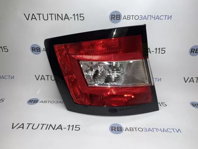 6V9945111 Ліхтар L Combi