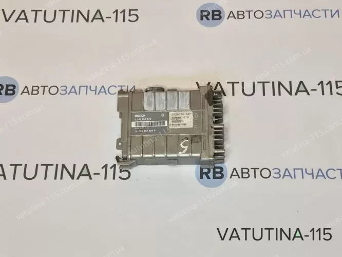 893907404P Блок управления двигателем