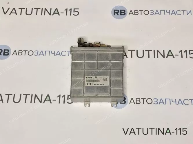 4D0907557E Блок управління двигуном