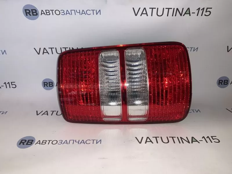 2K5945095 Ліхтар L