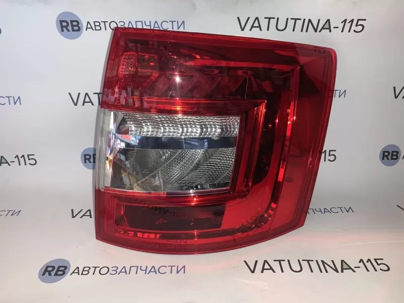 20-210-01194 Ліхтар R Combi LED - 5E9945112B