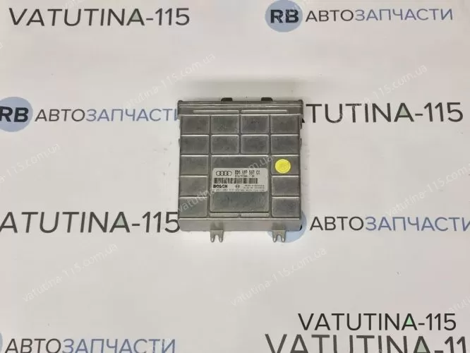 8D0907557CX Блок управління двигуном