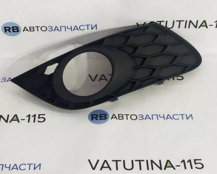 1Z0807367C9B9 Решітка бампера L RS
