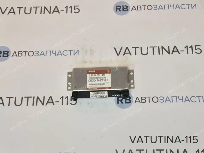4D0907379D Блок управління ABS