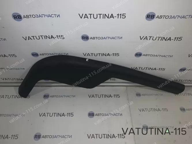 9538924-P Спойлер переднього бампера R