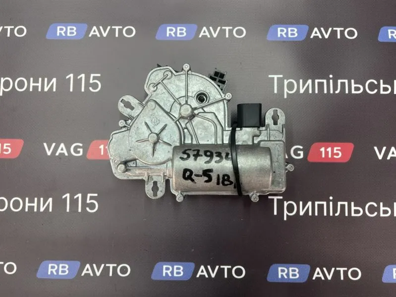 3V5827887B-BU Електропривід дотяжки кришки багажника