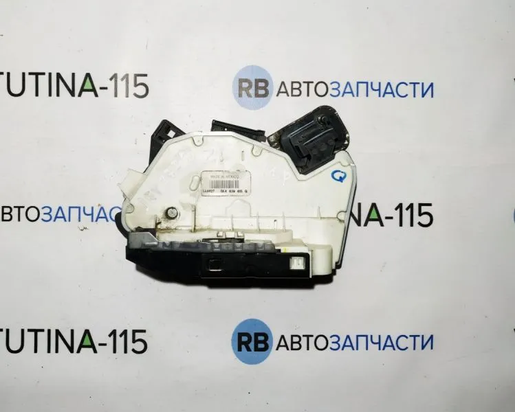 5K4839015Q Замок задн. двері L