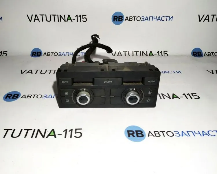 4L0919158AA Блок управління кліматом задн.