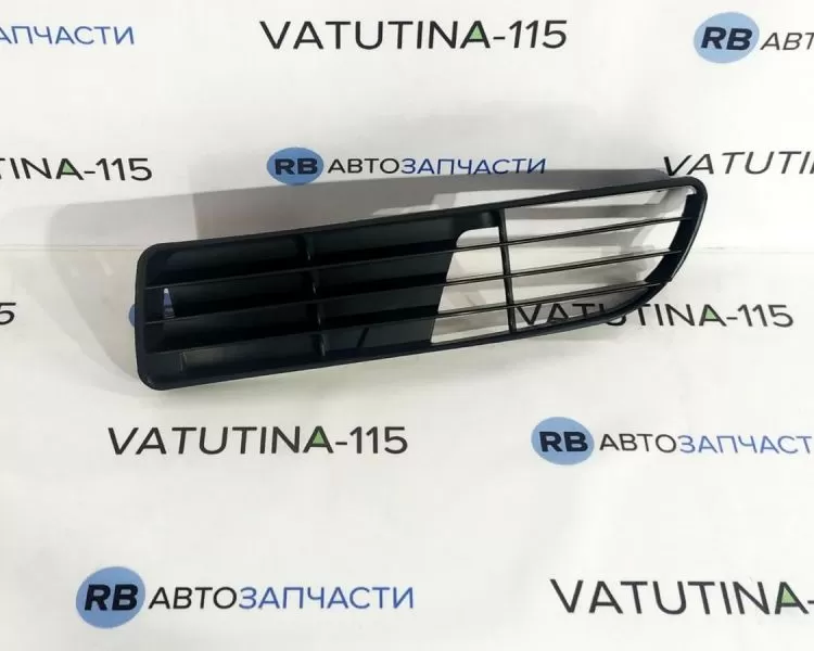 KH0018995 Решетка бампера L - FP0018995