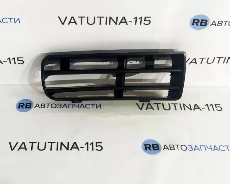 FP9523992 Решітка бампера R - 1J0853666EB41