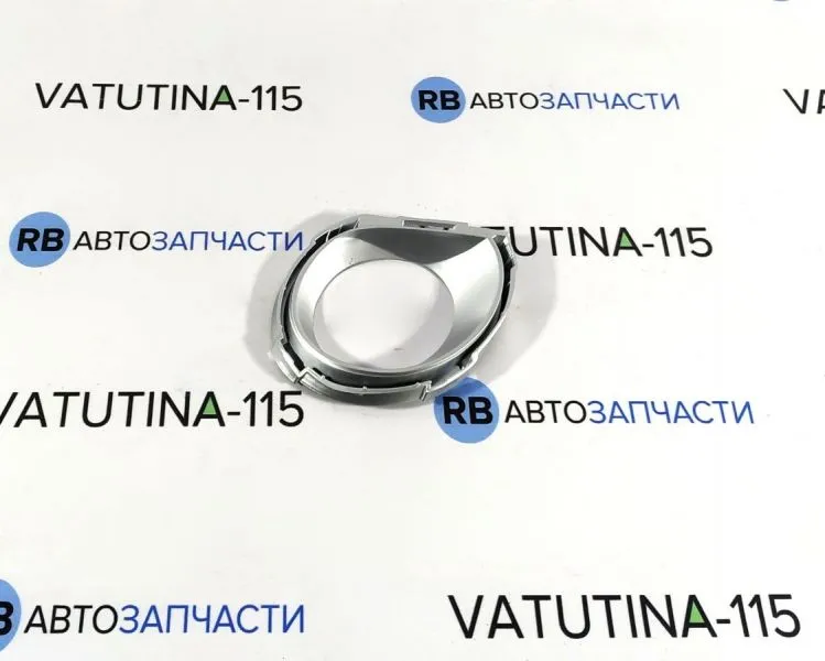 FP7410982 Окуляр решітки протитуманної фари R