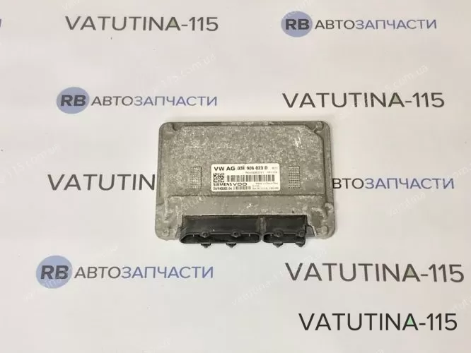 03E906023D Блок управління двигуном