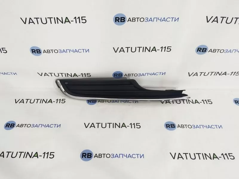FP7431922 Решітка бампера R (хром)