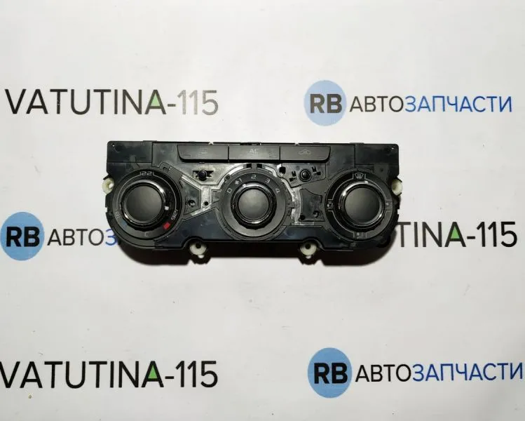 3T0820047M Блок управління кліматом