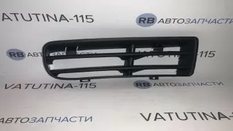 Решітка бампера R - 9541272R