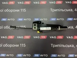 Переднатягувач ременя безпеки L (Піропатрон)