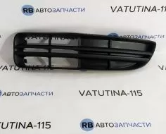 Решітка передн. бампера L