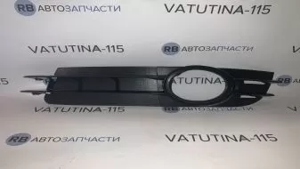 Решітка бампера L