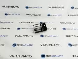 Решітка бампера з туман. R