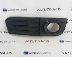 Решітка бампера R